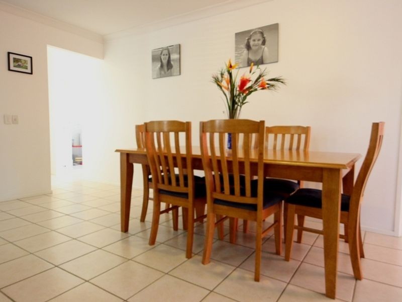 12 Ultramarine Parade, Griffin QLD 4503