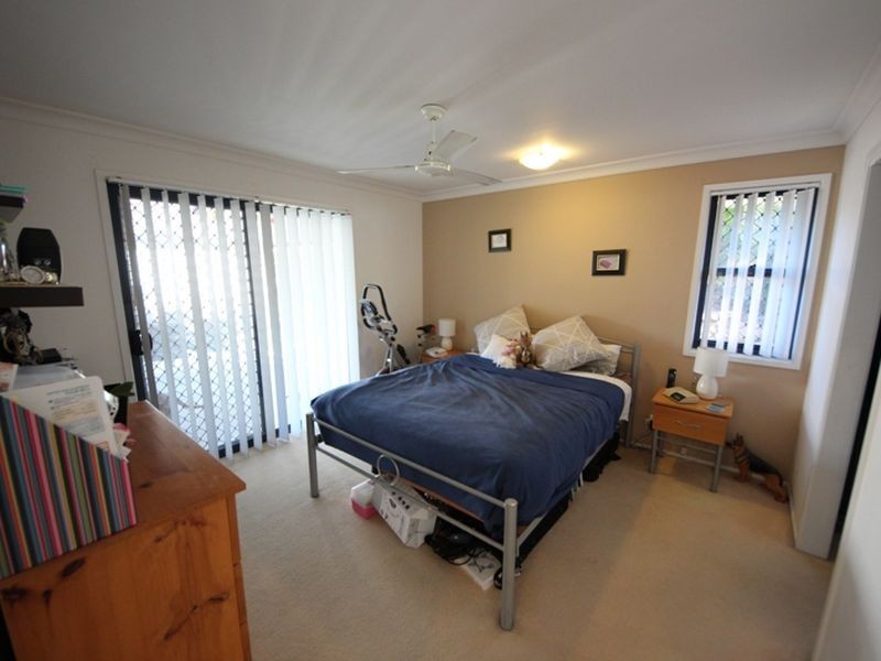 12 Ultramarine Parade, Griffin QLD 4503