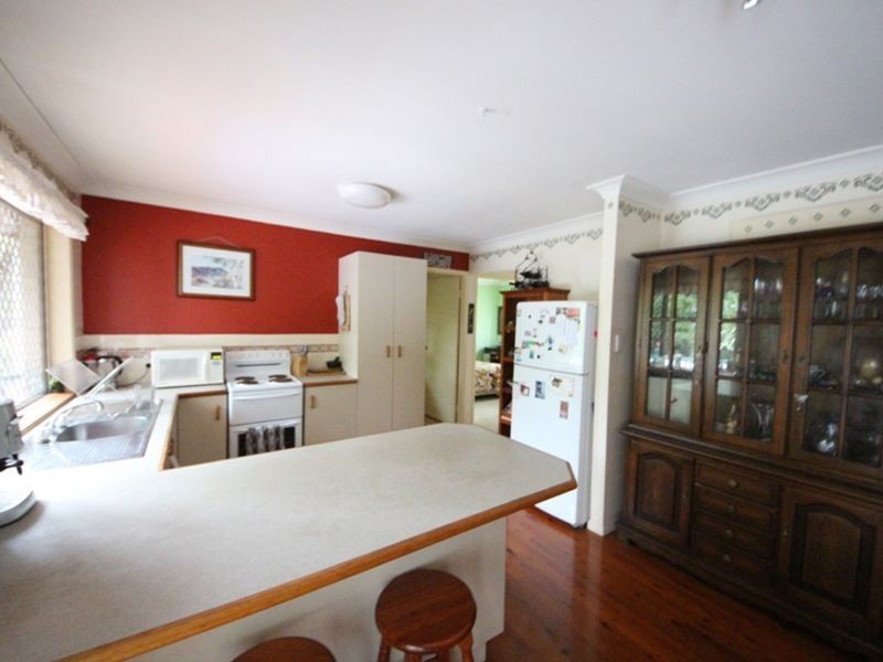 7 Theten Court, Kallangur QLD 4503