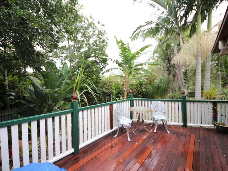 7 Theten Court, Kallangur QLD 4503