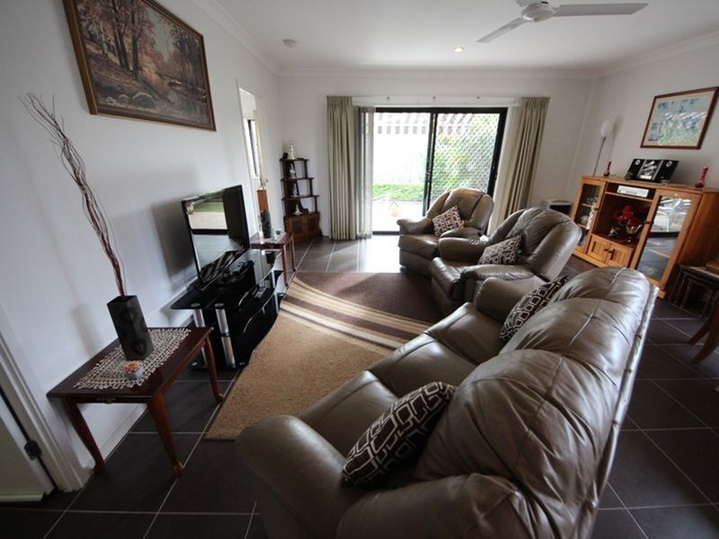 30/67 Glass House Circuit, Kallangur QLD 4503