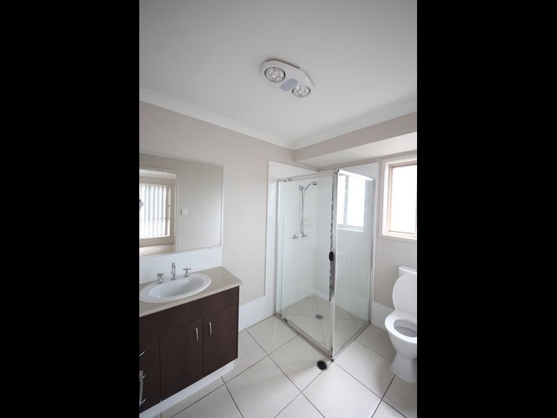 4 Camryn Court, Kallangur QLD 4503