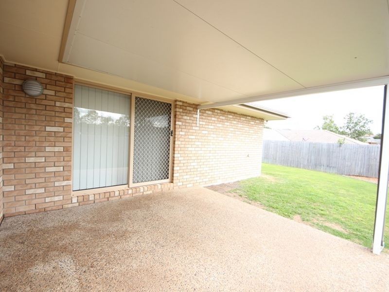 4 Camryn Court, Kallangur QLD 4503