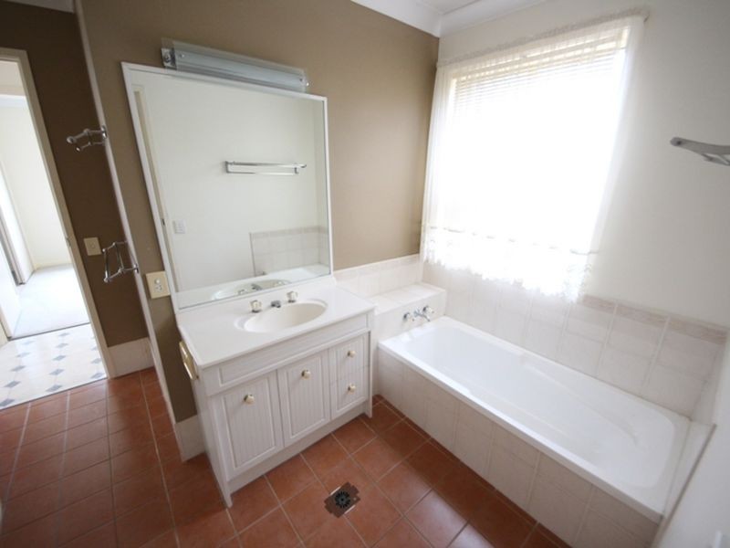 9 Barr Court, Murrumba Downs QLD 4503