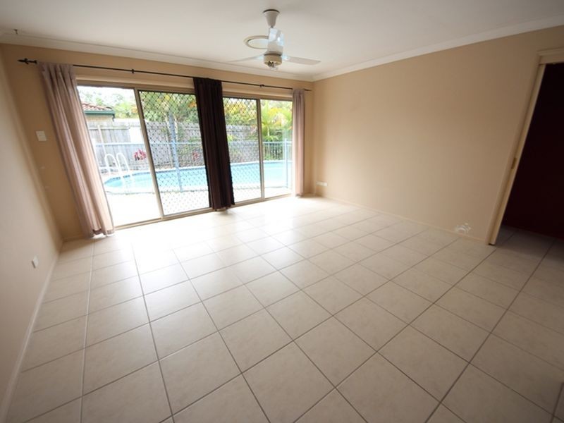 96 Allison Drive, Kallangur QLD 4503