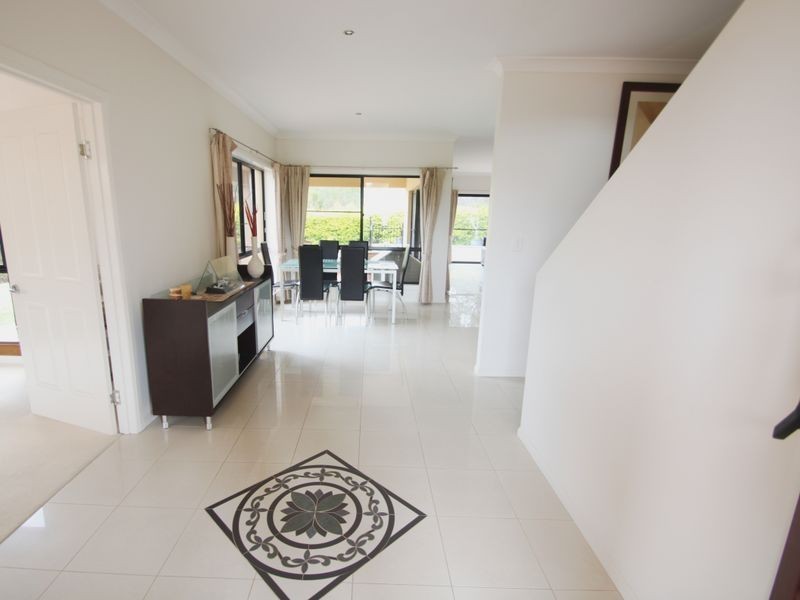 North Lakes QLD 4509