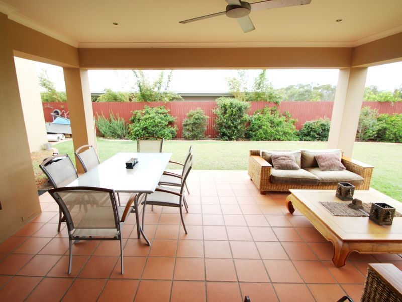 North Lakes QLD 4509