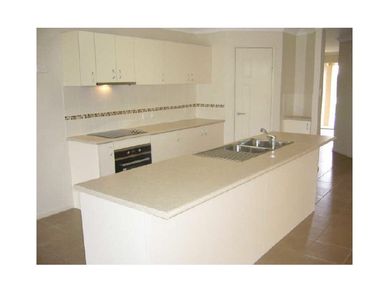 14 Parkway Crescent, Murrumba Downs QLD 4503