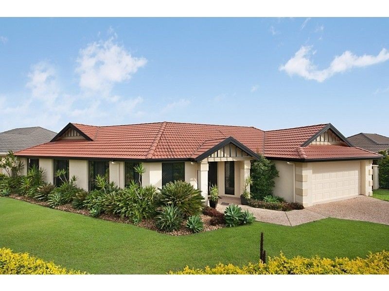 8 Farrington Drive, Murrumba Downs QLD 4503