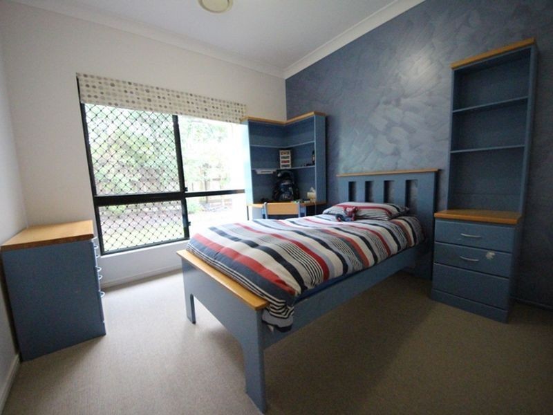 1 Douglas Circuit, North Lakes QLD 4509