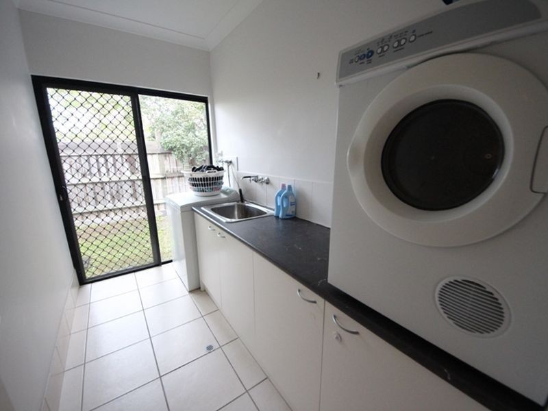 1 Douglas Circuit, North Lakes QLD 4509