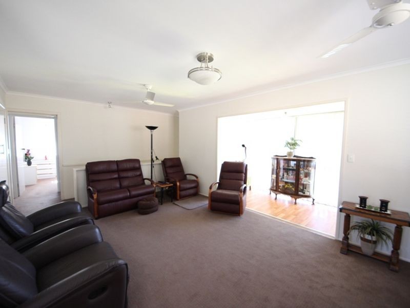 15 Mark Street, Kallangur QLD 4503
