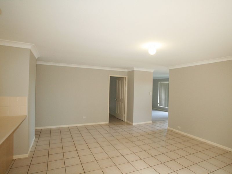 12 Bilinga Place, Kallangur QLD 4503