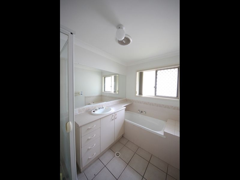 12 Bilinga Place, Kallangur QLD 4503