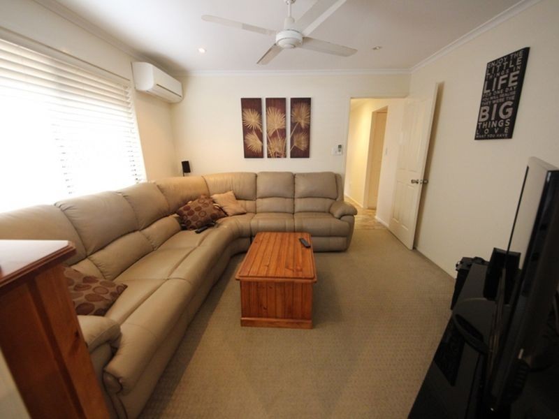 25 Huntington Drive, Kallangur QLD 4503