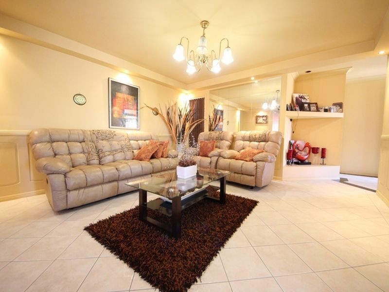 15 Waranga Court, Murrumba Downs QLD 4503