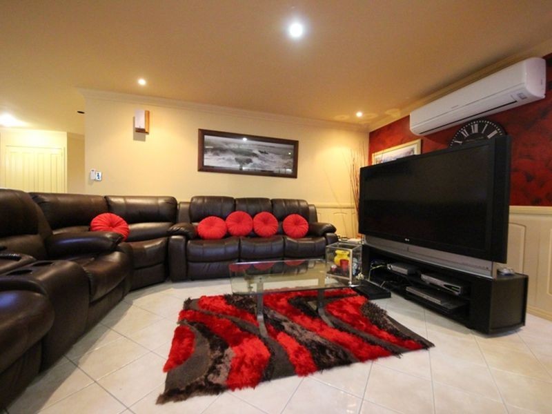 15 Waranga Court, Murrumba Downs QLD 4503