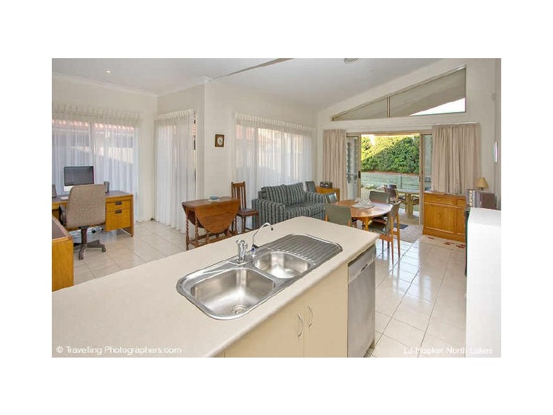 North Lakes QLD 4509