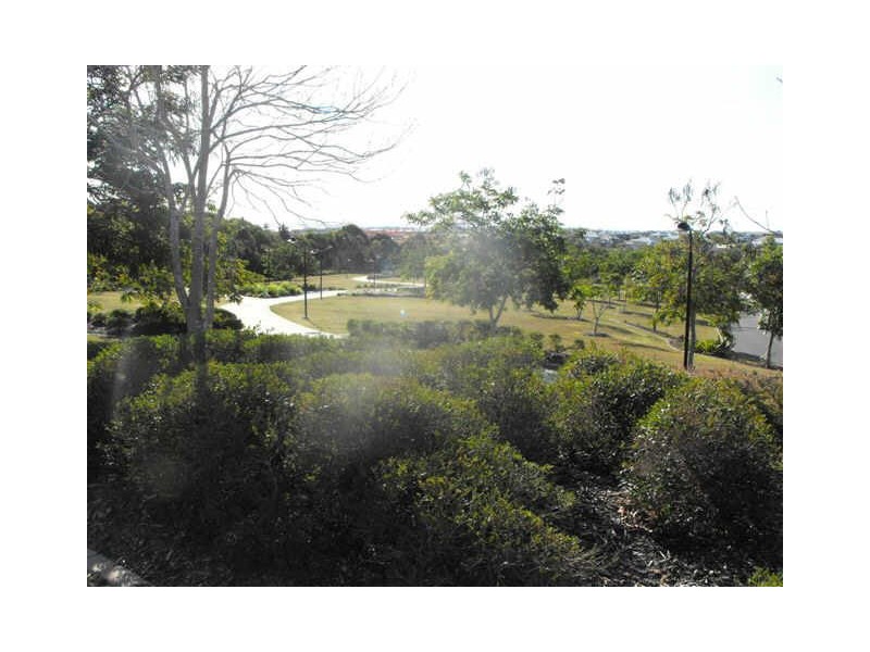 North Lakes QLD 4509