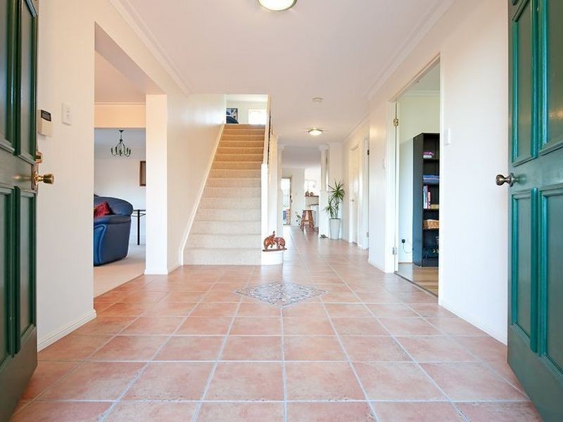 6 Bromely Close, Murrumba Downs QLD 4503
