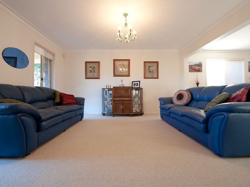 6 Bromely Close, Murrumba Downs QLD 4503