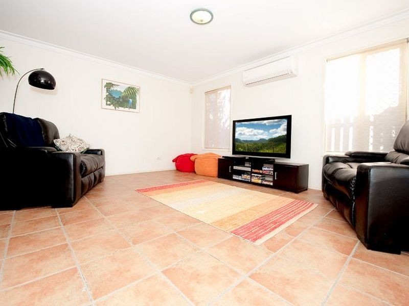 6 Bromely Close, Murrumba Downs QLD 4503