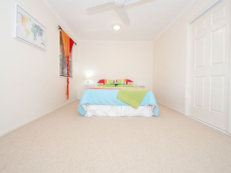 6 Bromely Close, Murrumba Downs QLD 4503