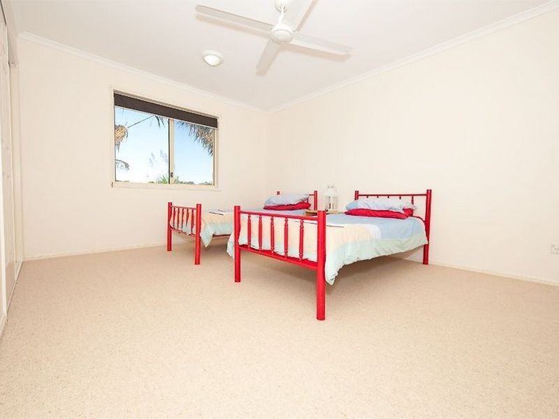 6 Bromely Close, Murrumba Downs QLD 4503