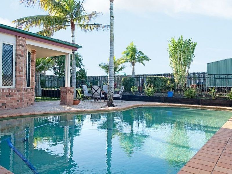 6 Bromely Close, Murrumba Downs QLD 4503