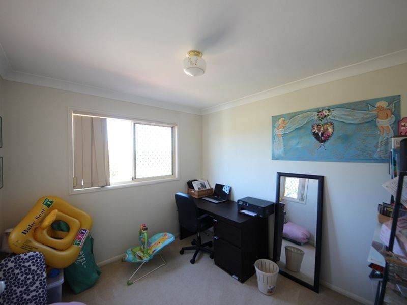 7 Bilinga Place, Kallangur QLD 4503