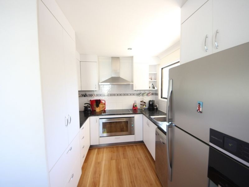 2 Cardiff Court, Kallangur QLD 4503