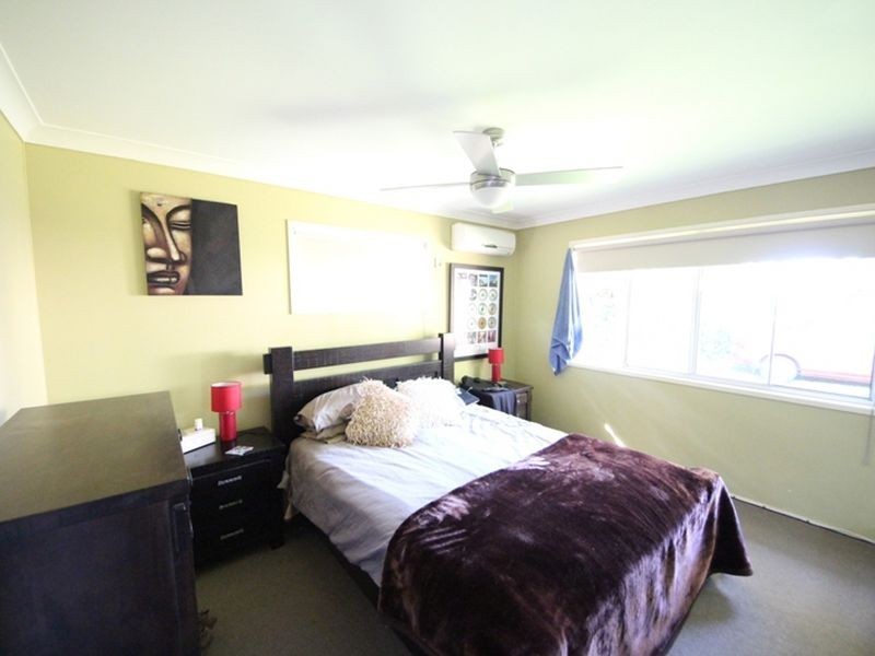 11 Fern Street, Deception Bay QLD 4508