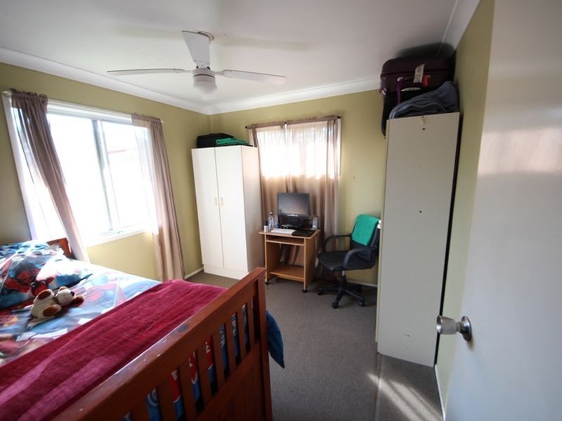 11 Fern Street, Deception Bay QLD 4508