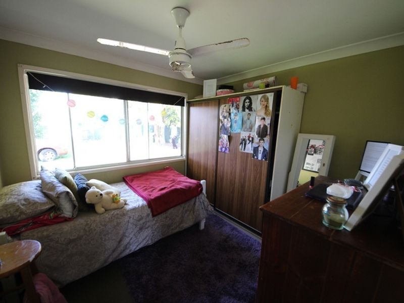 11 Fern Street, Deception Bay QLD 4508