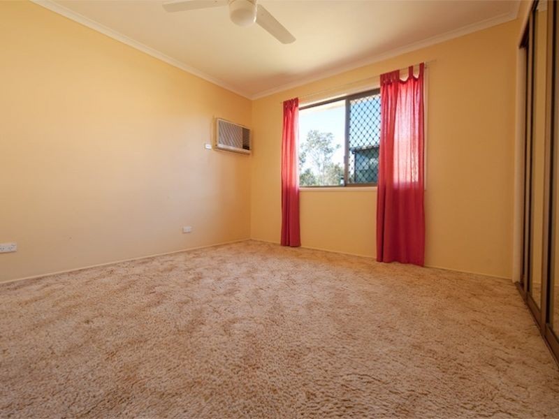 11 Jillian Street, Kallangur QLD 4503