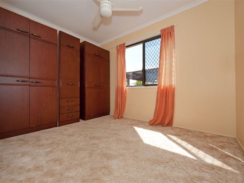 11 Jillian Street, Kallangur QLD 4503