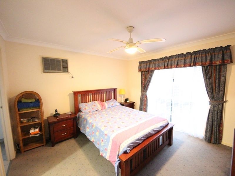 8 Magnolia Drive, Kallangur QLD 4503