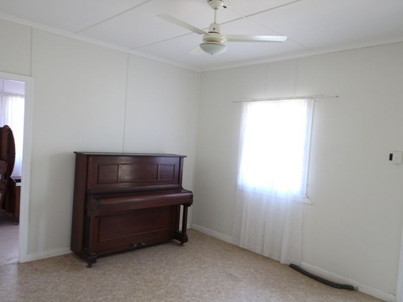 Kallangur QLD 4503