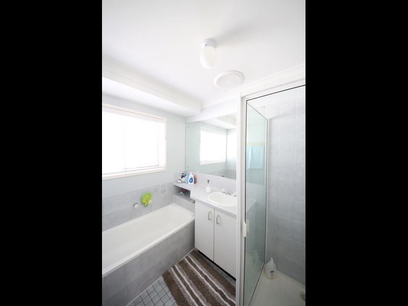 6 Poplar Place, Kallangur QLD 4503