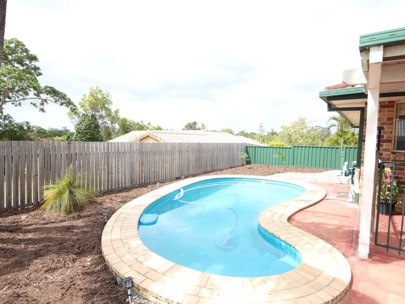 24 Highgate Court, Kallangur QLD 4503
