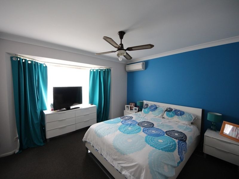 24 Highgate Court, Kallangur QLD 4503