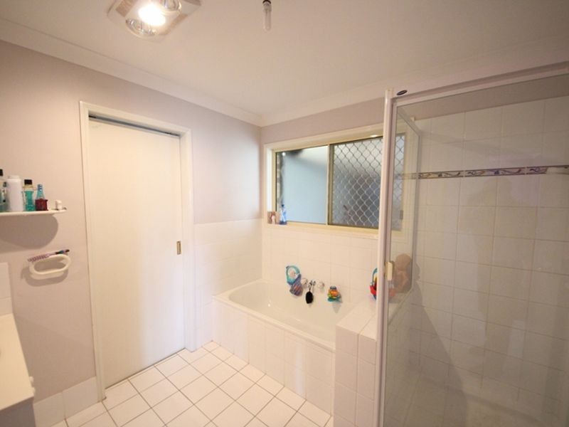 24 Highgate Court, Kallangur QLD 4503