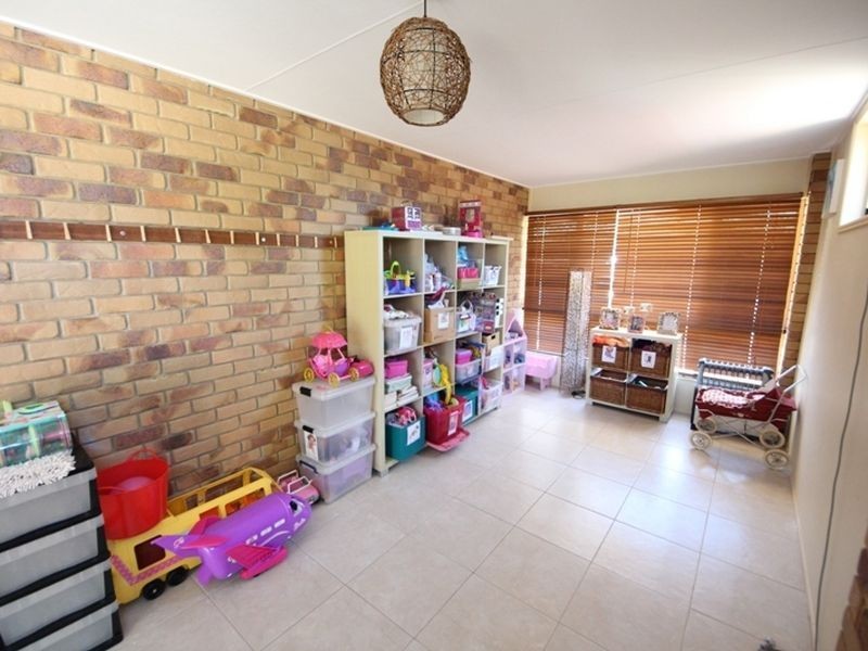 60 Wyena Street, Kallangur QLD 4503