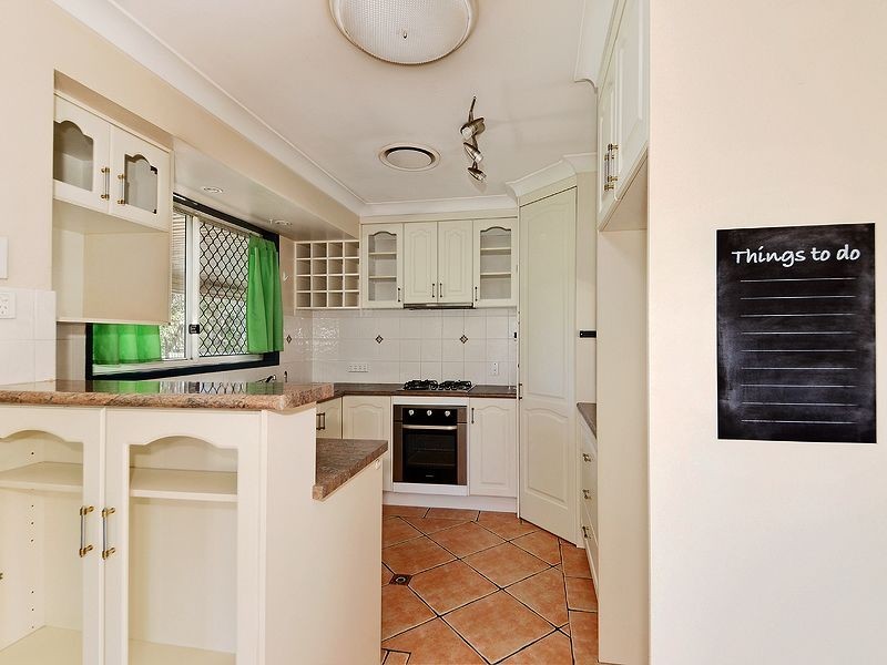 17 Talbot Drive, Kallangur QLD 4503