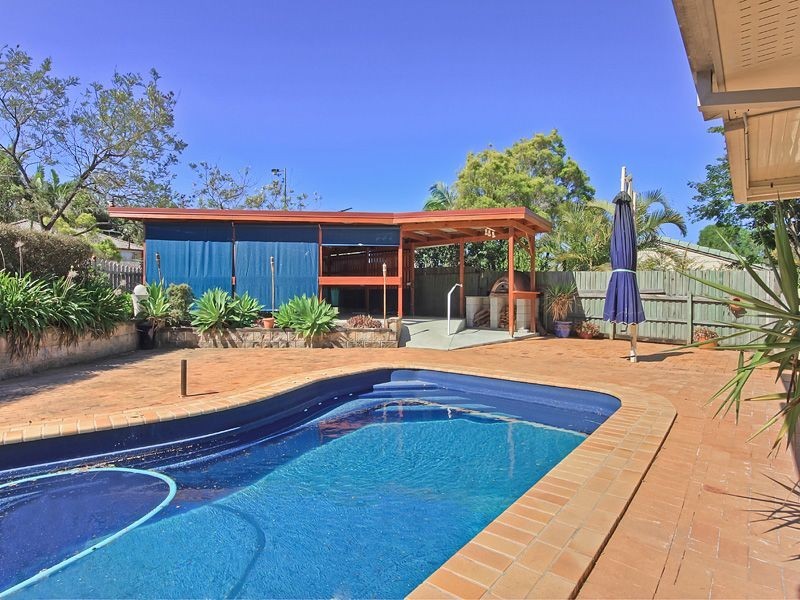 17 Talbot Drive, Kallangur QLD 4503