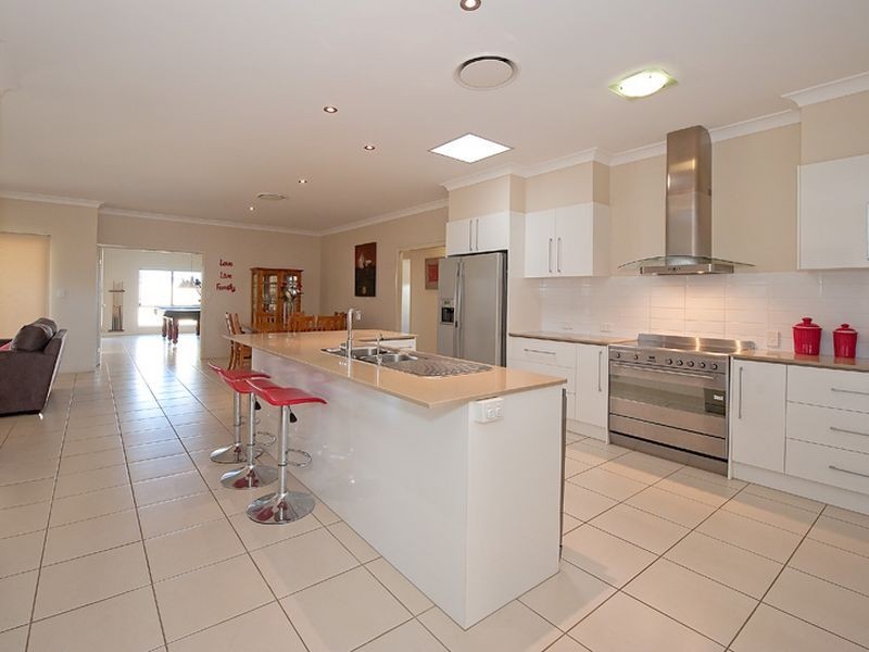 50 Oisin Street, Murrumba Downs QLD 4503