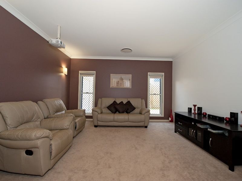 50 Oisin Street, Murrumba Downs QLD 4503