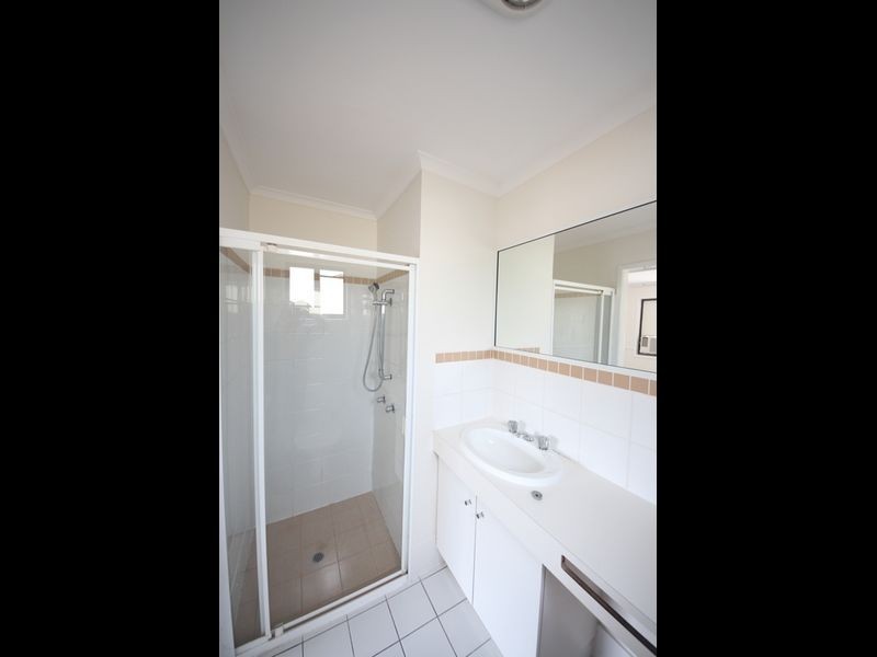 4 Olivia Drive, Kallangur QLD 4503