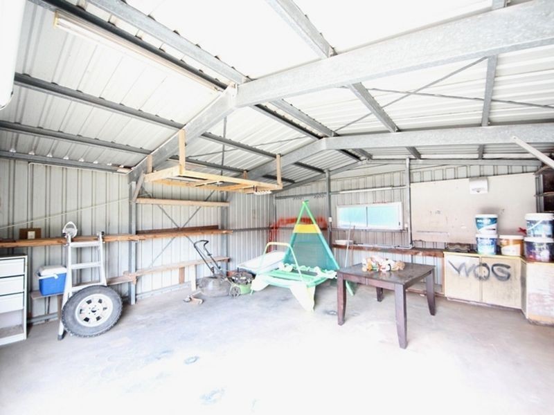 4 Olivia Drive, Kallangur QLD 4503