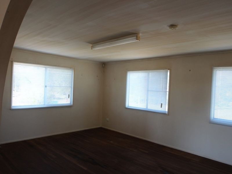 77 Park Road, Deception Bay QLD 4508